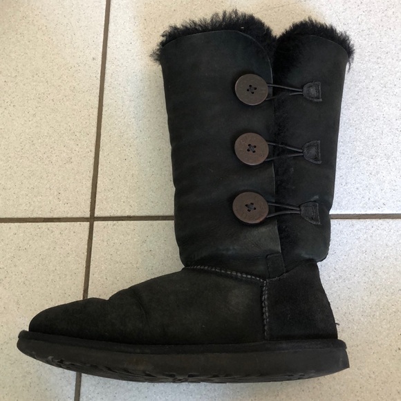⚡️⚡️⚡️FLASH SALE Ugg Bailey Tall Button Triplet Boots in Black - Picture 4 of 8